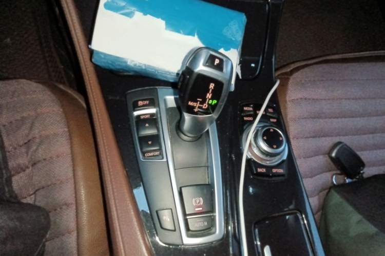 Used BMW 5 Series 2015 520i Elegant Edition