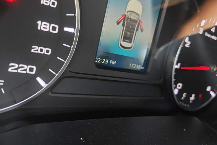 Used Roewe RX3 2021 PRO 1.6L Manual Flagship Model