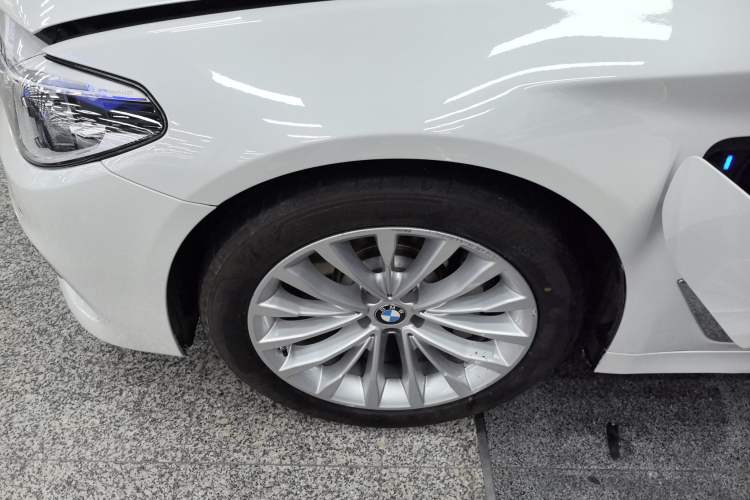 Used BMW 5 Series New Energy 2020 Mileage Upgrade Version 530Le Luxury Package