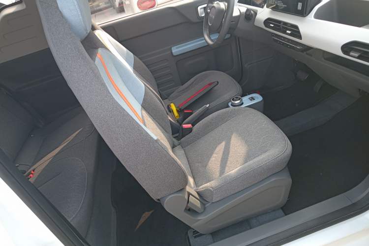 Used Geely Galaxy Panda 2023 Panda Mini 200km Endurance Bear
