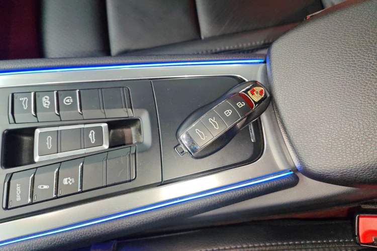 Used Porsche 718 2022 Boxster 2.0T