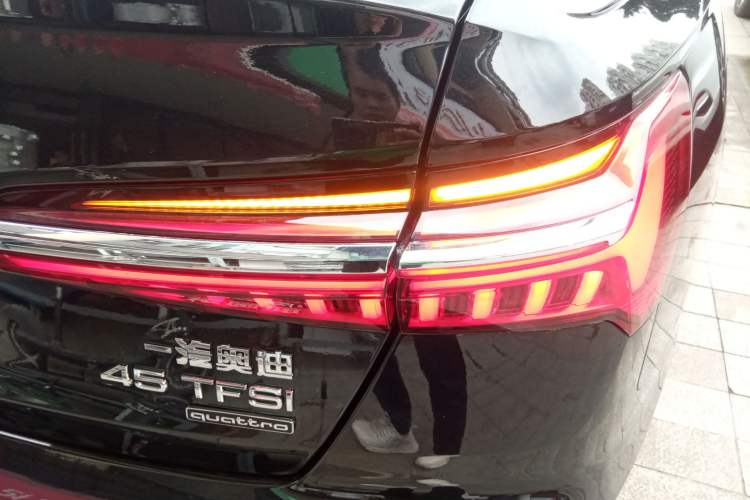 Used Audi A6L 2019 40 TFSI Luxury Dynamic Model Exterior 3