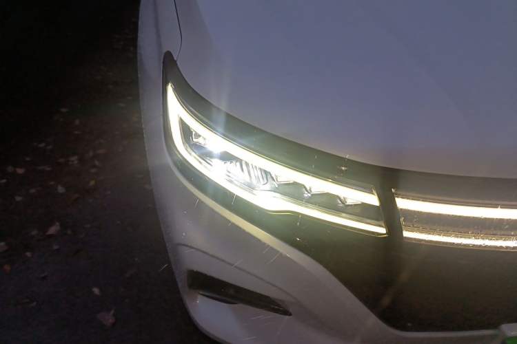 Used Roewe RX5 MAX 2021 Supreme Series 300TGI Automatic Smart Cabin Edition