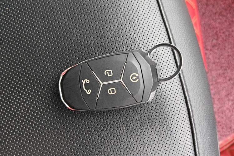 Used Lynk & Co 01 EM-P 2019 1.5T PHEV Jing Meeting China VI Emission Standards