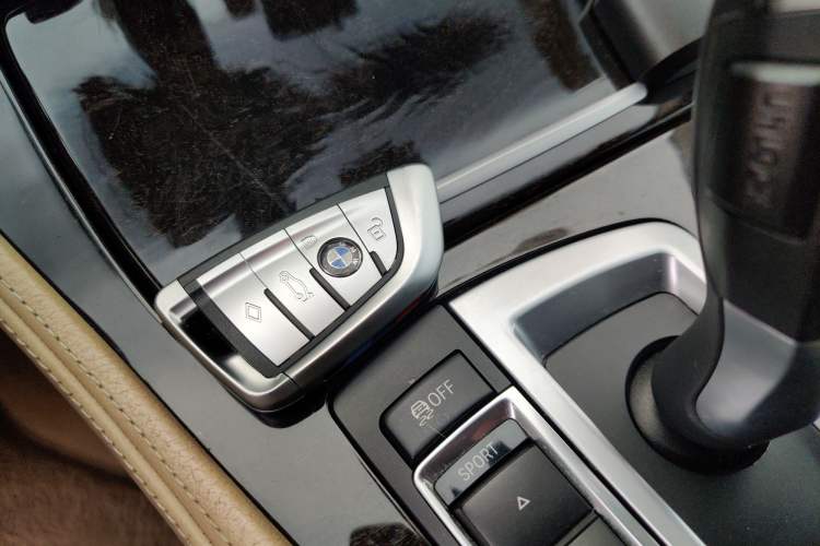 Used BMW 5 Series 2012 530i Sport Touring
