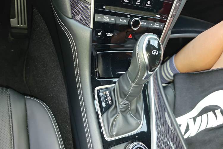 Used Infiniti Q60 2017 S 2.0T Luxury Sport Edition
