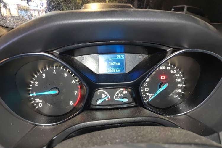 Used Ford Focus 2015 Sedan 1.6L Manual Fashion Edition