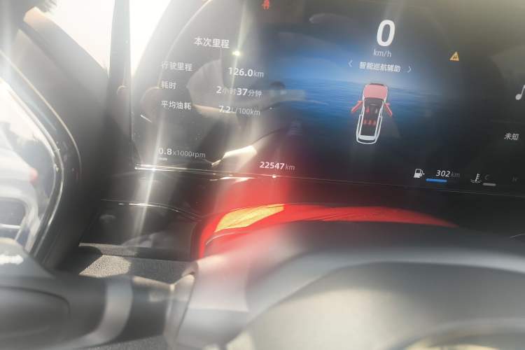 Used Geely Auto Monjaro L 2024 2.0TD High-Power Automatic Two-Wheel Drive Skyline Edition Odometer Close Up