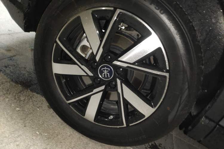 Used BYD Song Pro New Energy 2024 HONOR Edition DM-i 71KM Navigation Model Exterior 5