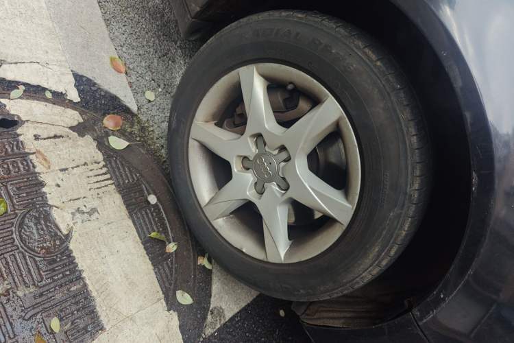 Used Audi A6L 2011 2.0 TFSI Automatic Standard Edition
