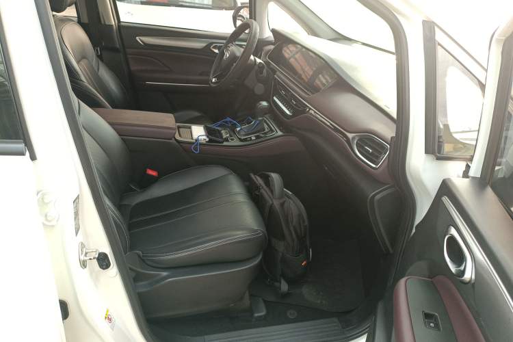 Used GAC Trumpchi M6 2021 PRO 270T DCT Luxury Edition
