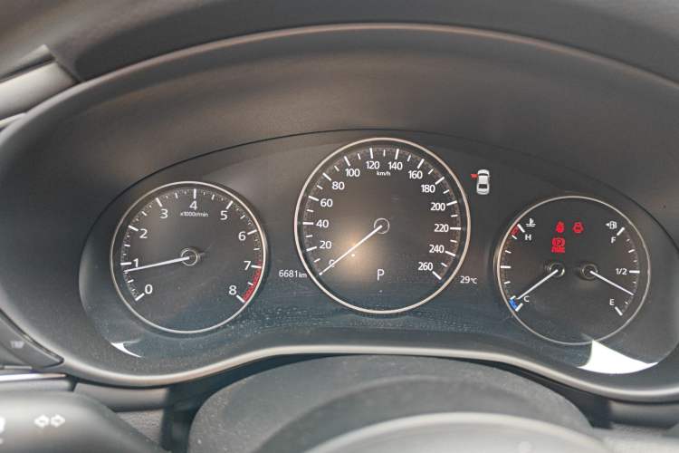 Used Mazda 3 Axela 2023 2.0L Automatic Zhiqing Edition Instrument Cluster