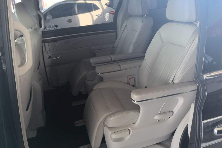 Used GAC Trumpchi M8 2018 320T Luxury Edition