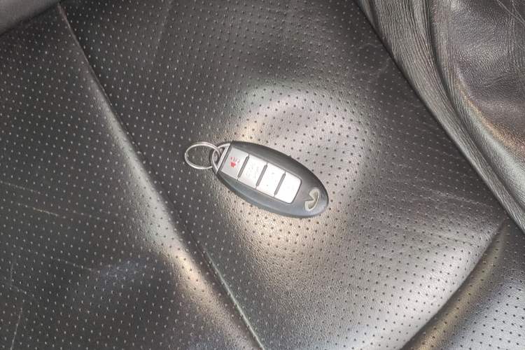 Used Infiniti G Series 2013 G25 Sedan Sport Edition Vehicle Key