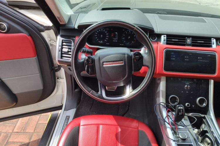 Used Land Rover Range Sport 2022 3.0 L6 YAO Black Edition Steering Wheel