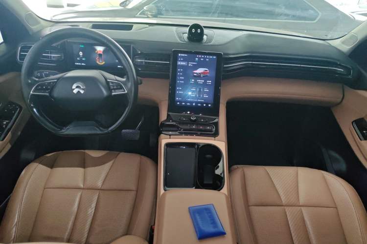 Used Nio ES8 2018 Founder Edition Center Console