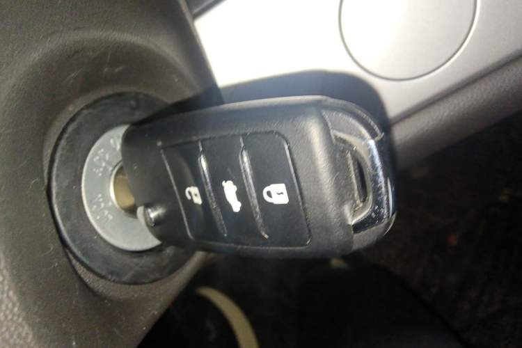 Used CHANGAN NEVO Lumin 2026 Model Treasure Edition 301km Cherished Beige Ningde Vehicle Key