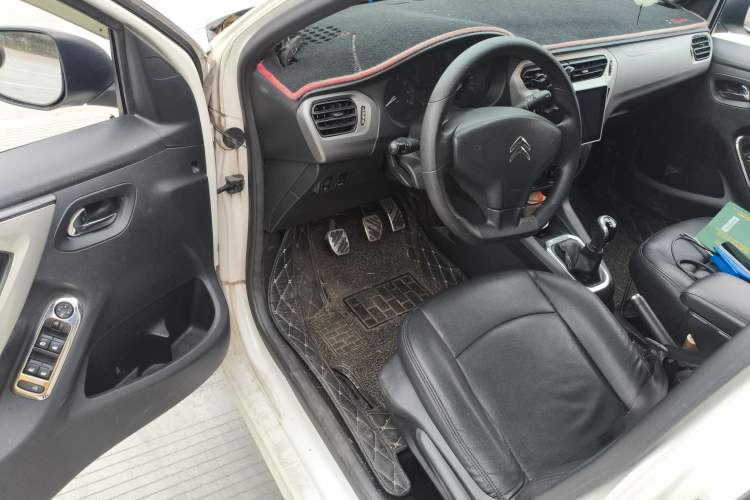 Used Citroen Elysee 2016 1.6L Manual Fashion Edition
