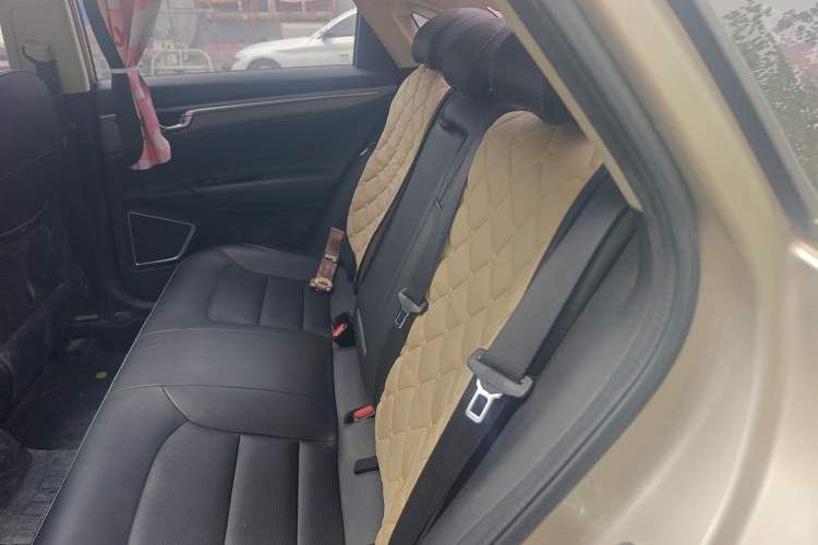 Used Geely Auto Emgrand GL 2019 1.4T CVT Elite Smart Edition Left Rear Seat