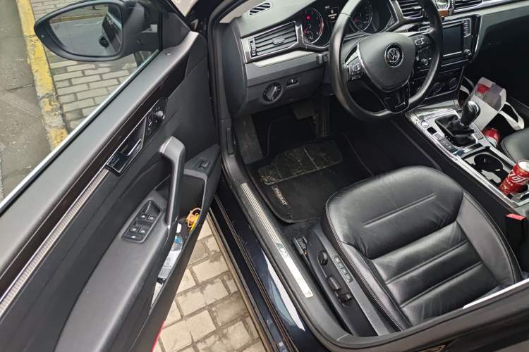 Used Volkswagen Passat 2016 380TSI DSG Prestige Edition
