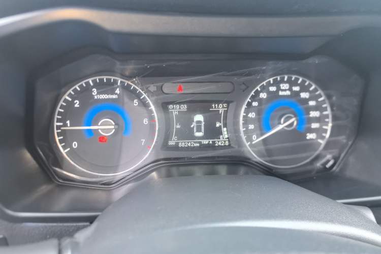 Used Dongfeng Fengon 580 2016 1.5T Manual Luxury Edition