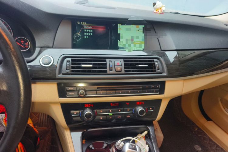 Used BMW 5 Series 2013 530Li Leading Model
