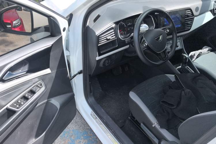 Used Jetta VS7 2023 280TSI Automatic Trend Edition Driver Seat