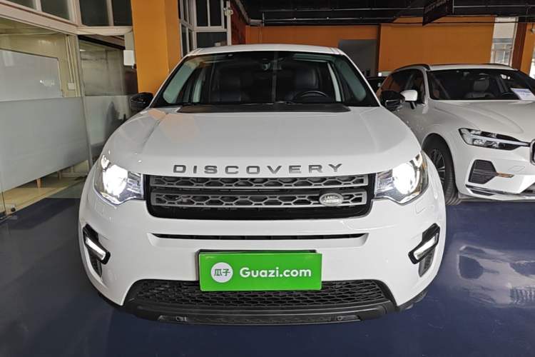 Used Land Rover Discovery Sport 2019 200PS PURE Edition China VI Standard