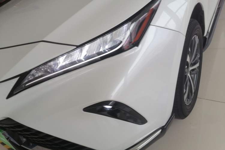 Used Toyota Venza 2023 2.0L CVT Two-Wheel Drive Luxury Edition
