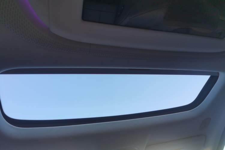 Used XPeng X9 2025 740 Ultra-Long Range Max