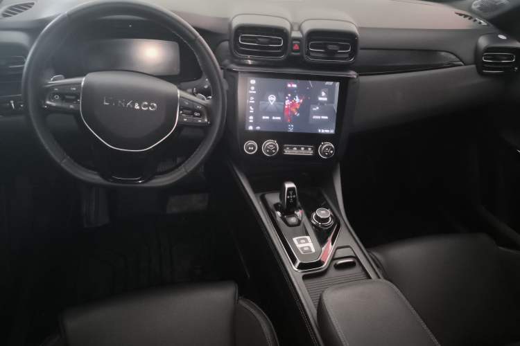 Used Lynk & Co 03 2021 1.5TD DCT JingPlus Center Console