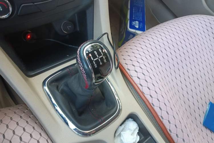 Used Chery Arrizo 7 2015 1.6L Manual ZhiShang Edition
