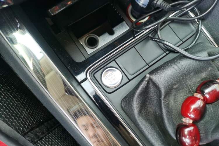 Used Volkswagen Sagitar 2017 1.6L Manual Comfort Model Vehicle Key