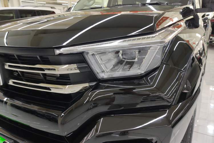 Used Tank 400 New Energy 2024 Hi4-T Off-Road Edition Left Front Headlight