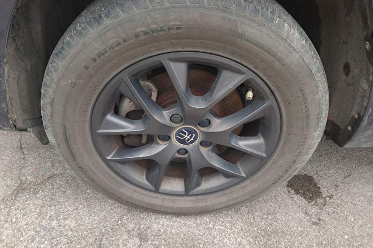 Used BYD Song 2020 Classic Edition 1.5T Automatic Elite Model
