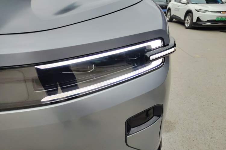 Used CHANGAN NEVO E07 2025 All-Electric 4x4 with 90 kWh Max Intelligent Driving Version
