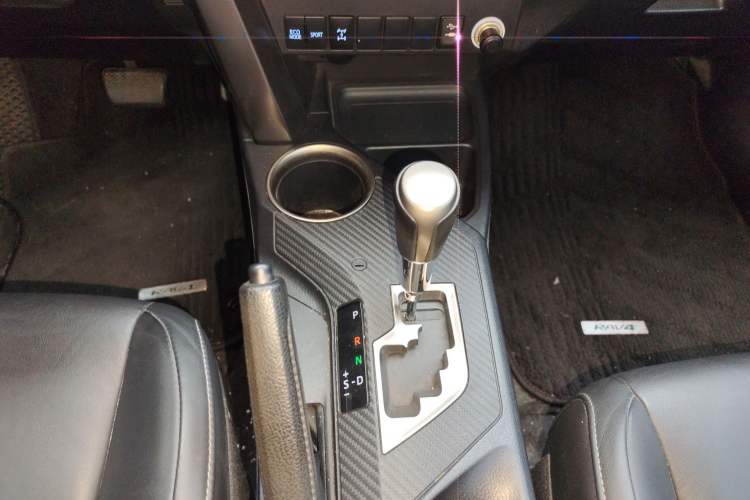 Used Toyota RAV4 2013 2.5L Automatic 4x4 Elite Edition
