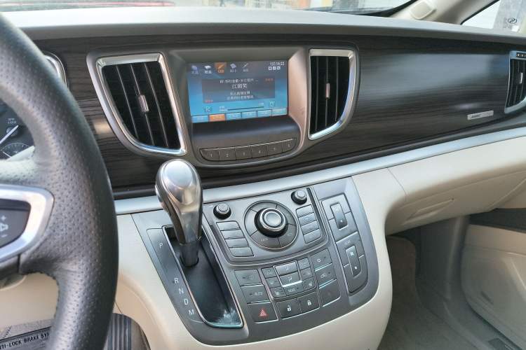 Used Buick GL8 2011 3.0L XT Luxury Business Flagship Edition
