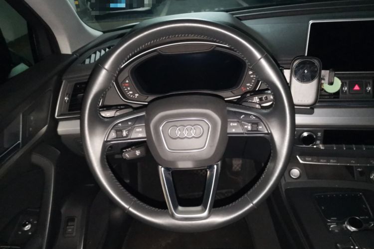 Used Audi Q5L 2020 Updated 40 TFSI Prestige Fashion Edition
