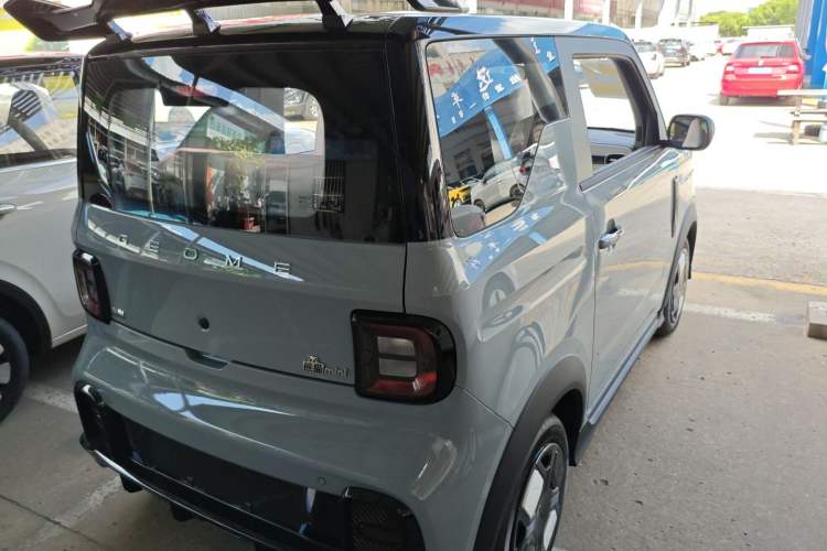Used Geely Auto Panda 2025 210km Panda Kart
