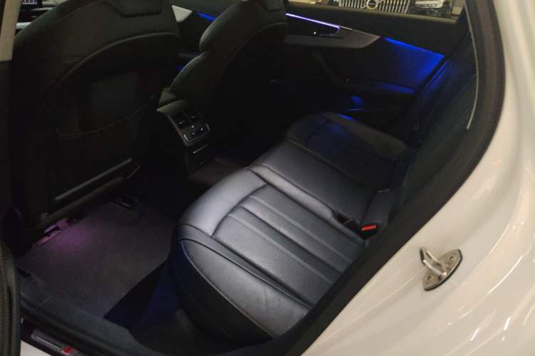 Used Audi A4L 2022 40 TFSI Luxury Dynamic Model Left Rear Seat