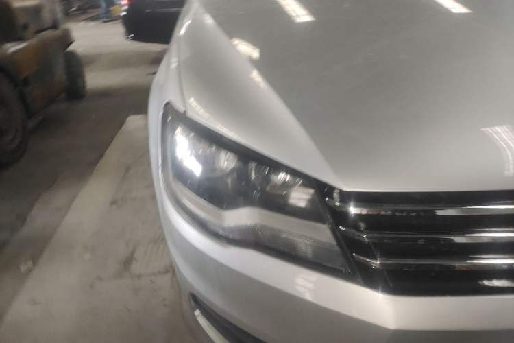 Used Volkswagen Bora 2014 1.6L Automatic Fashion Model
