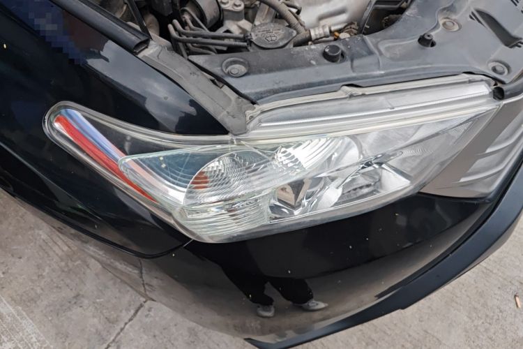 Used Toyota Highlander 2012 2.7L Two-Wheel Drive 7-Seater Luxury Navigation Edition
