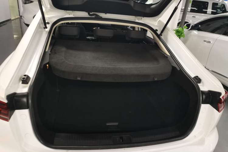 Used Bestune B70 2022 Third Generation 1.5T Automatic Enjoyment Version Trunk