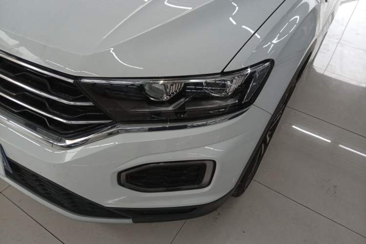 Used Volkswagen T-ROC 2021 280TSI DSG Two-Wheel Drive Elite Connect Edition
