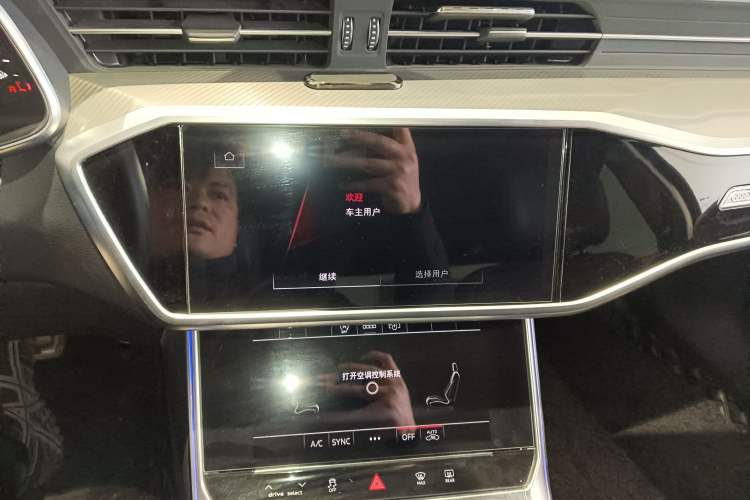 Used Audi A6L 2023 Revised 45 TFSI Prestige Elegant Edition Audio And AC Panel