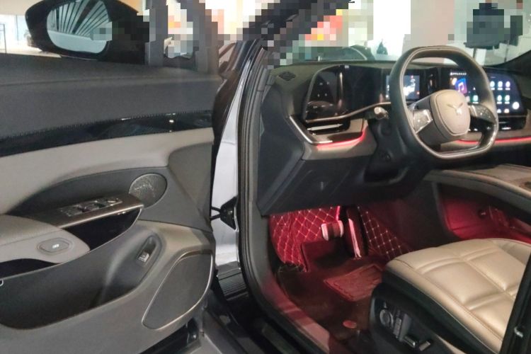 Used Hongqi Tiangong 08 2025 680 Ultra Four-Wheel-Drive Version Driver Seat