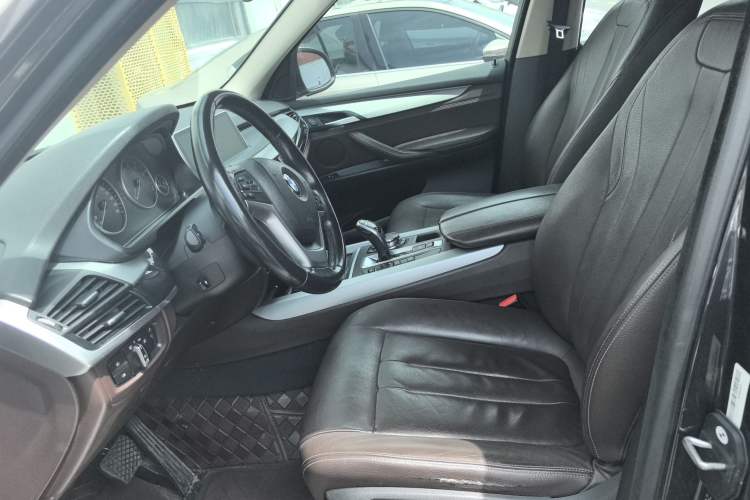 Used BMW X5  Left Front Seat