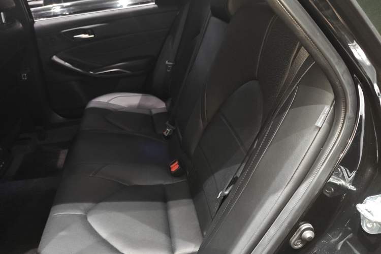 Used Toyota Avalon 2022 2.5L Luxury Edition
