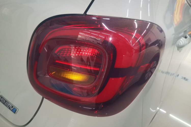 Used Wuling Hongguang MINIEV 2025 Four-Door Version Advanced Edition